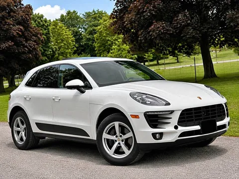 2017 Porsche Macan Macan