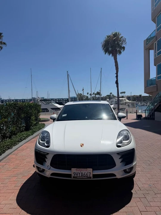2017 Porsche Macan - Image 3 of 16