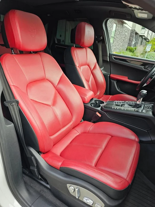 2017 Porsche Macan - Image 5 of 15