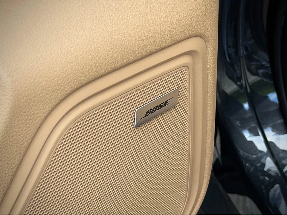 2017 Porsche Macan - Image 12 of 20