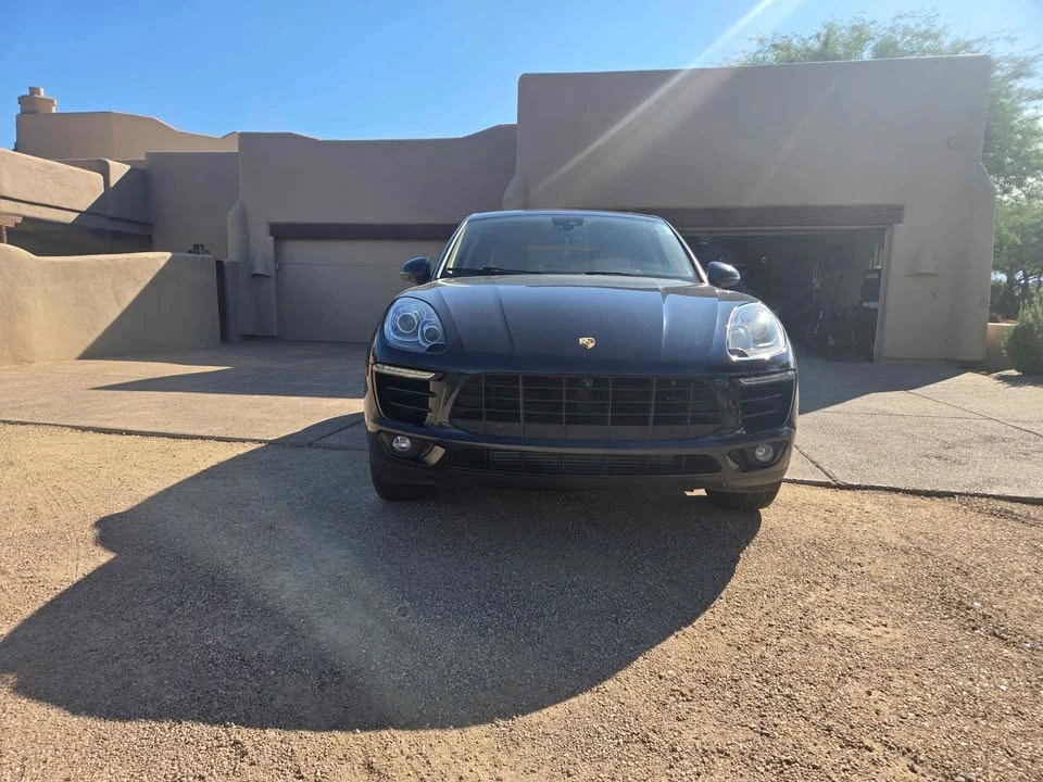 2017 Porsche Macan - Image 9 of 20