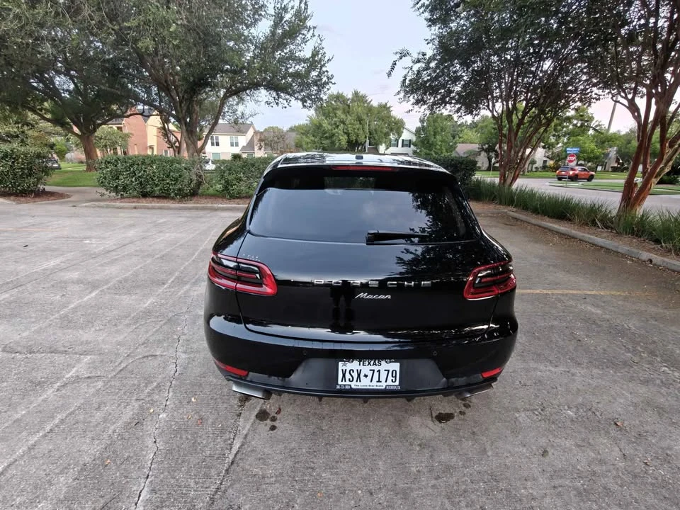 2017 Porsche Macan - Image 6 of 20