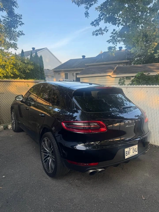 2017 Porsche Macan - Image 4 of 6