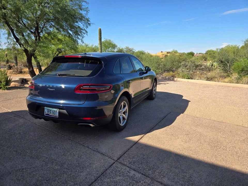 2017 Porsche Macan - Image 6 of 20