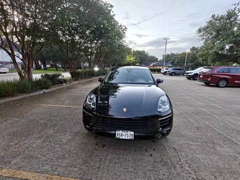 2017 Porsche Macan Macan