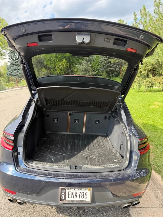 2017 Porsche Macan - Image 10 of 20