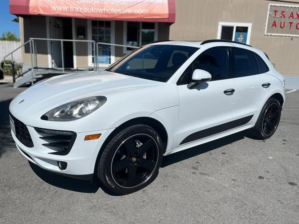 2017 Porsche Macan - Image 3 of 20