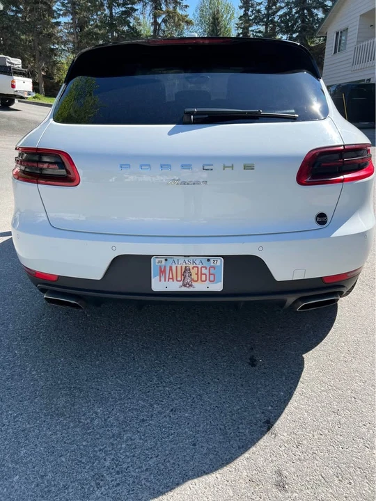 2017 Porsche Macan - Image 3 of 12