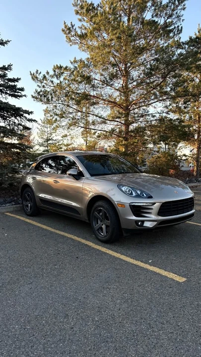 2017 Porsche Macan - Image 6 of 11