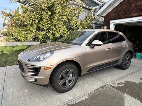 2017 Porsche Macan Macan
