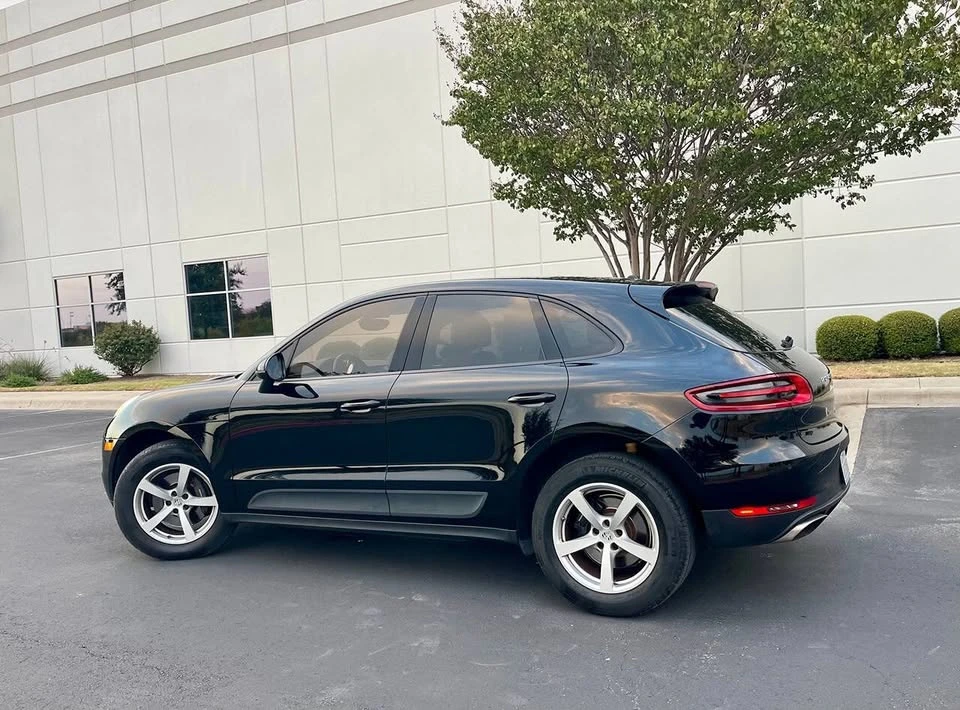 2017 Porsche Macan - Image 3 of 18