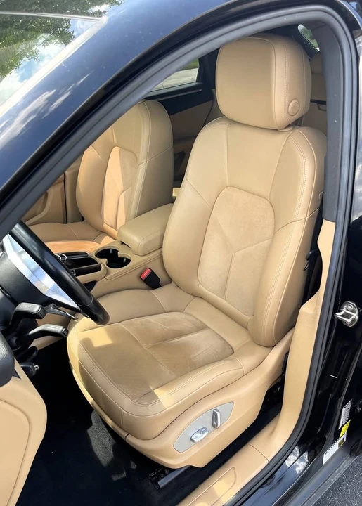 2017 Porsche Macan - Image 7 of 18