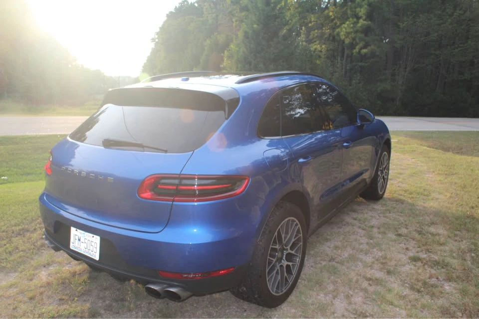 2017 Porsche Macan - Image 14 of 20