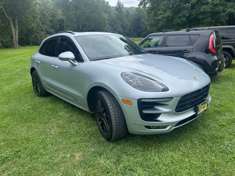 2017 Porsche Macan - Image 3 of 8