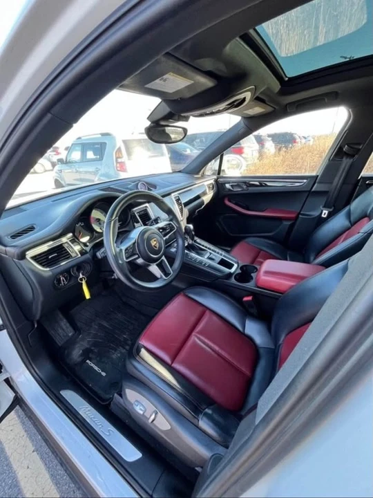 2017 Porsche Macan - Image 11 of 11