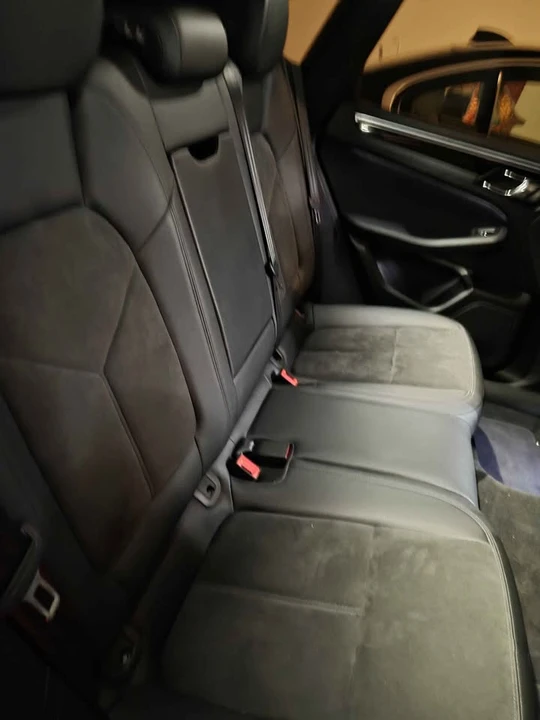 2017 Porsche Macan - Image 3 of 8