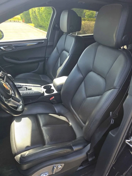 2017 Porsche Macan - Image 7 of 13