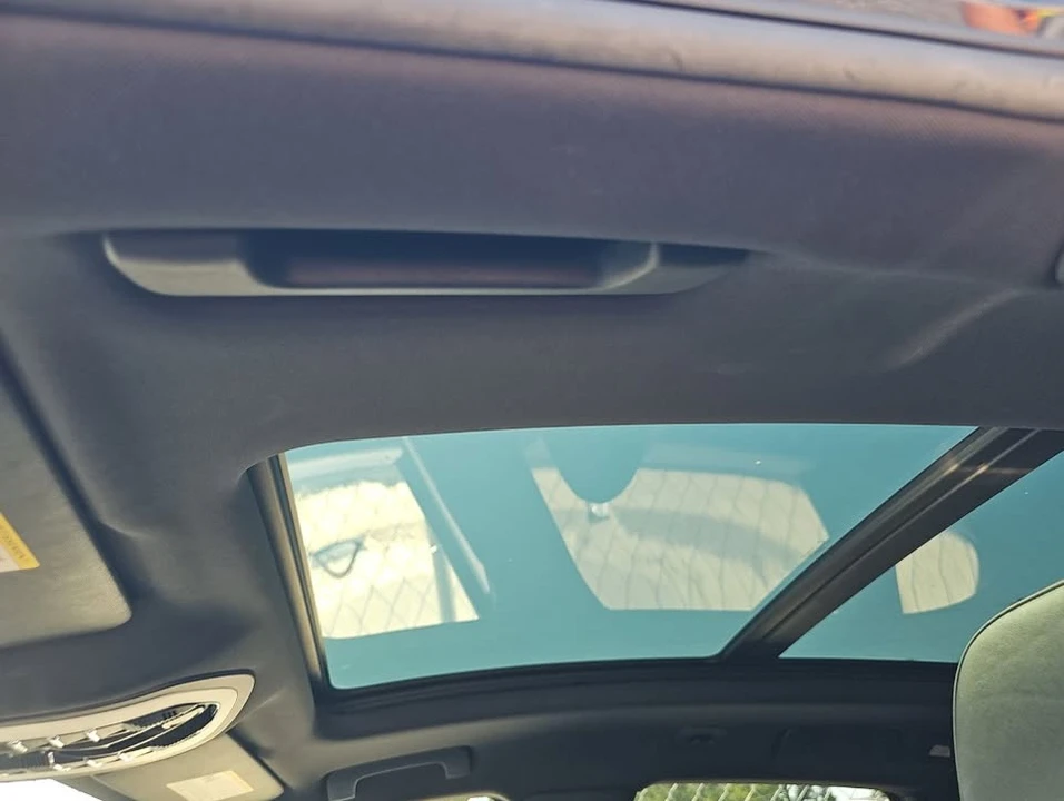 2017 Porsche Macan - Image 7 of 7