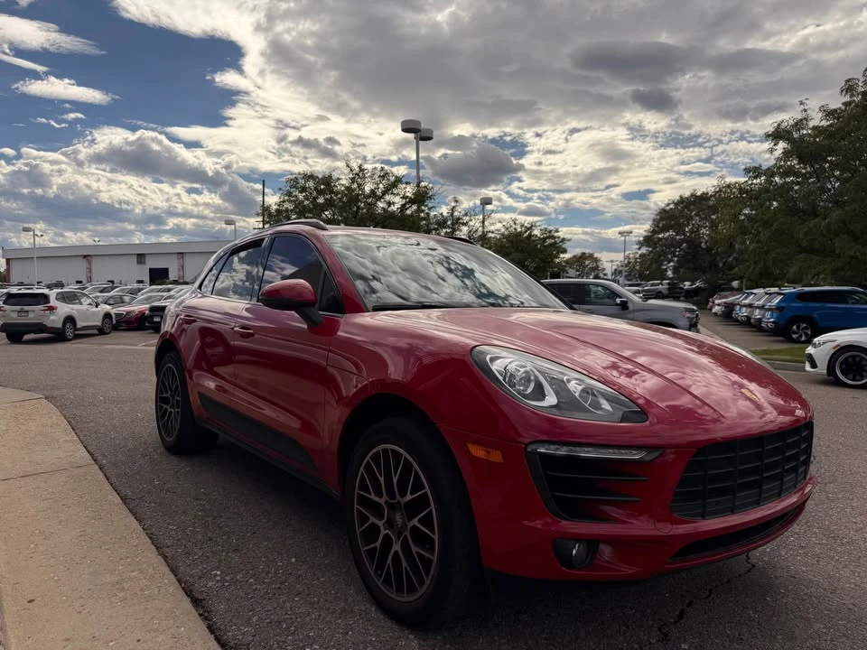 2017 Porsche Macan - Image 7 of 18