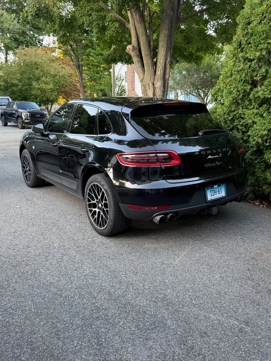 2017 Porsche Macan - Image 5 of 5