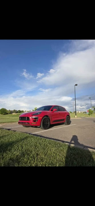 2017 Porsche Macan - Image 3 of 5