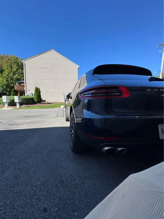 2017 Porsche Macan - Image 3 of 17