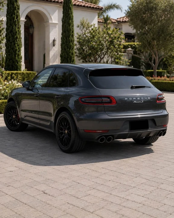 2017 Porsche Macan S - Image 5 of 6