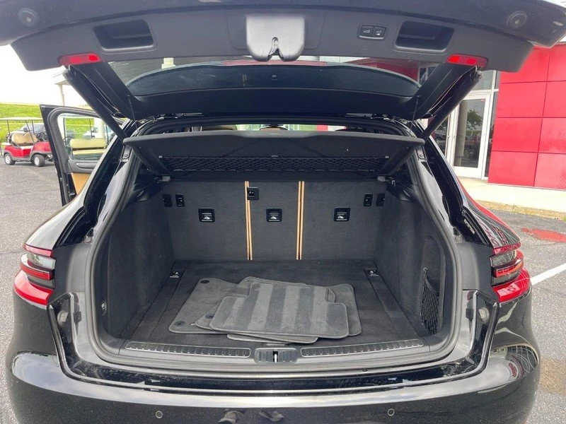 2017 Porsche Macan - Image 20 of 20