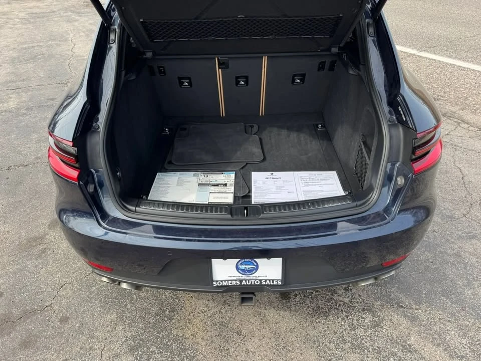 2017 Porsche Macan - Image 14 of 20