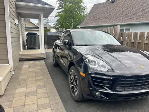 2017 Porsche Macan