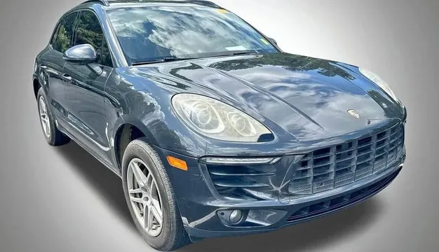 2017 Porsche Macan