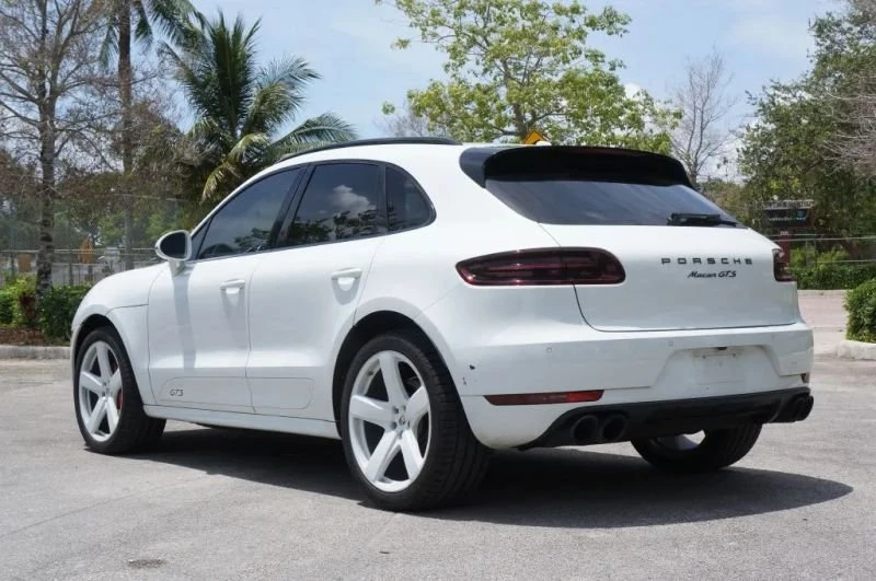 2017 Porsche Macan - Image 5 of 20