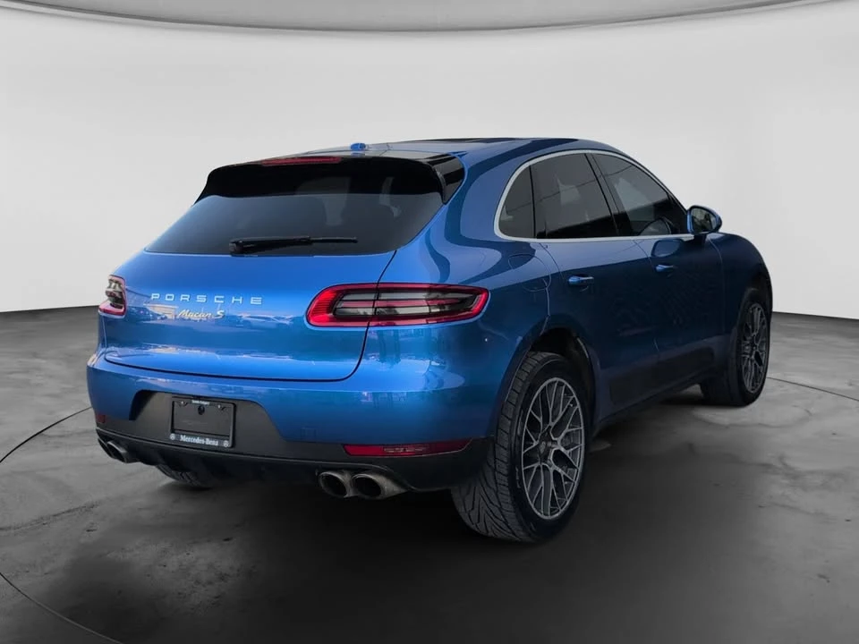 2017 Porsche Macan - Image 15 of 20