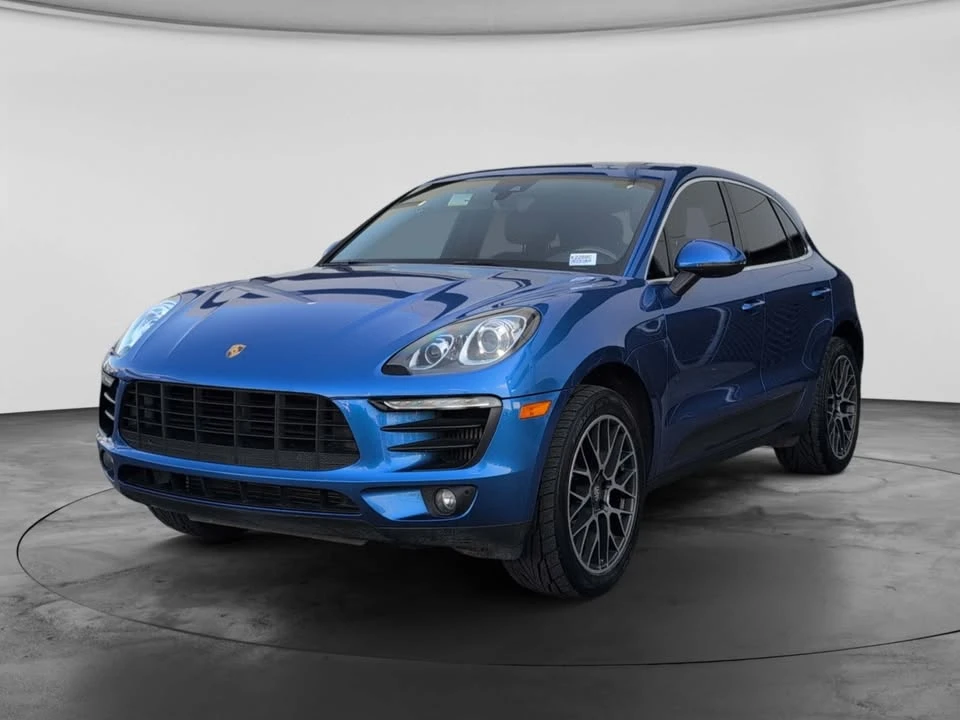 2017 Porsche Macan - Image 18 of 20