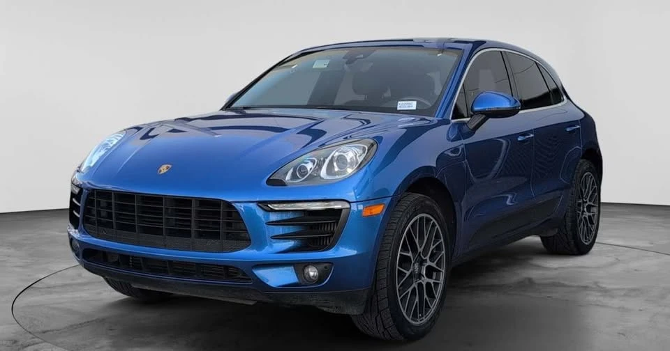2017 Porsche Macan - Image 17 of 20