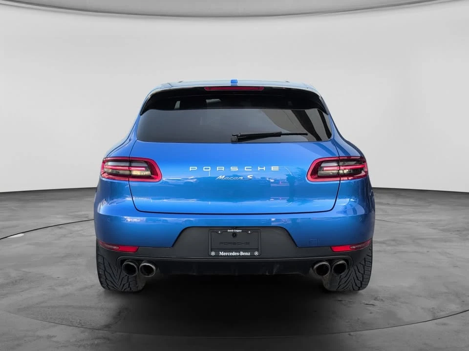2017 Porsche Macan - Image 16 of 20