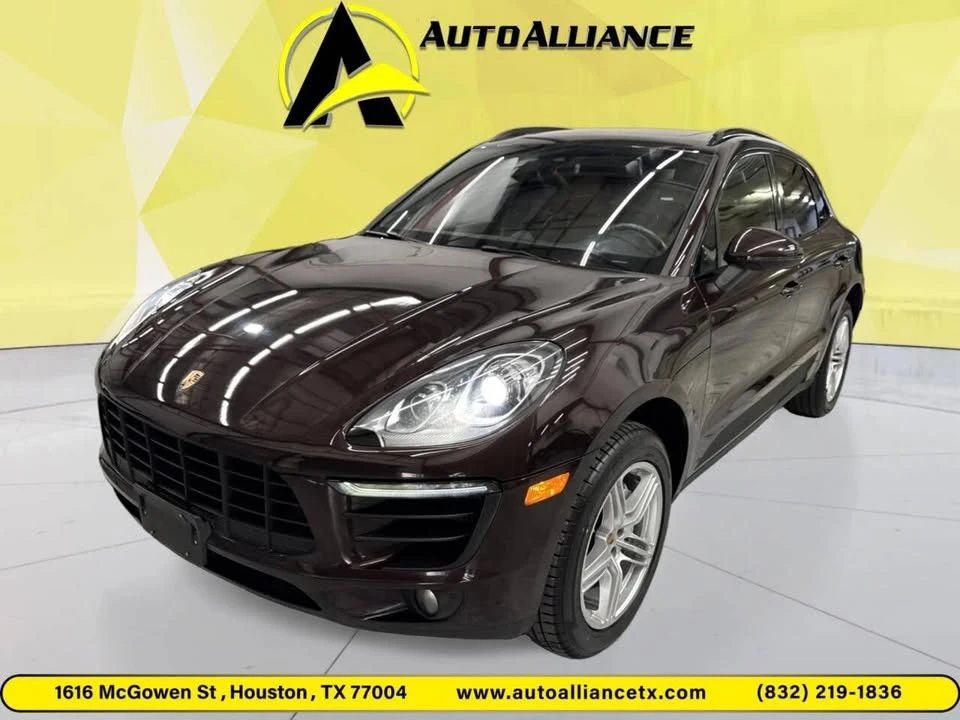 2017 Porsche Macan - Image 9 of 20