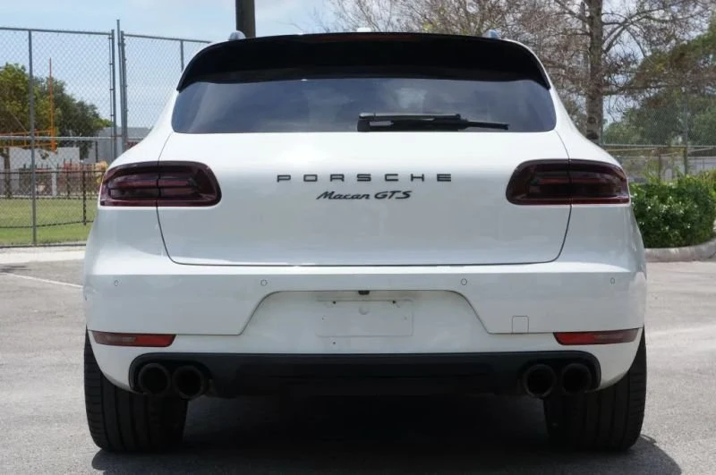2017 Porsche Macan - Image 6 of 20