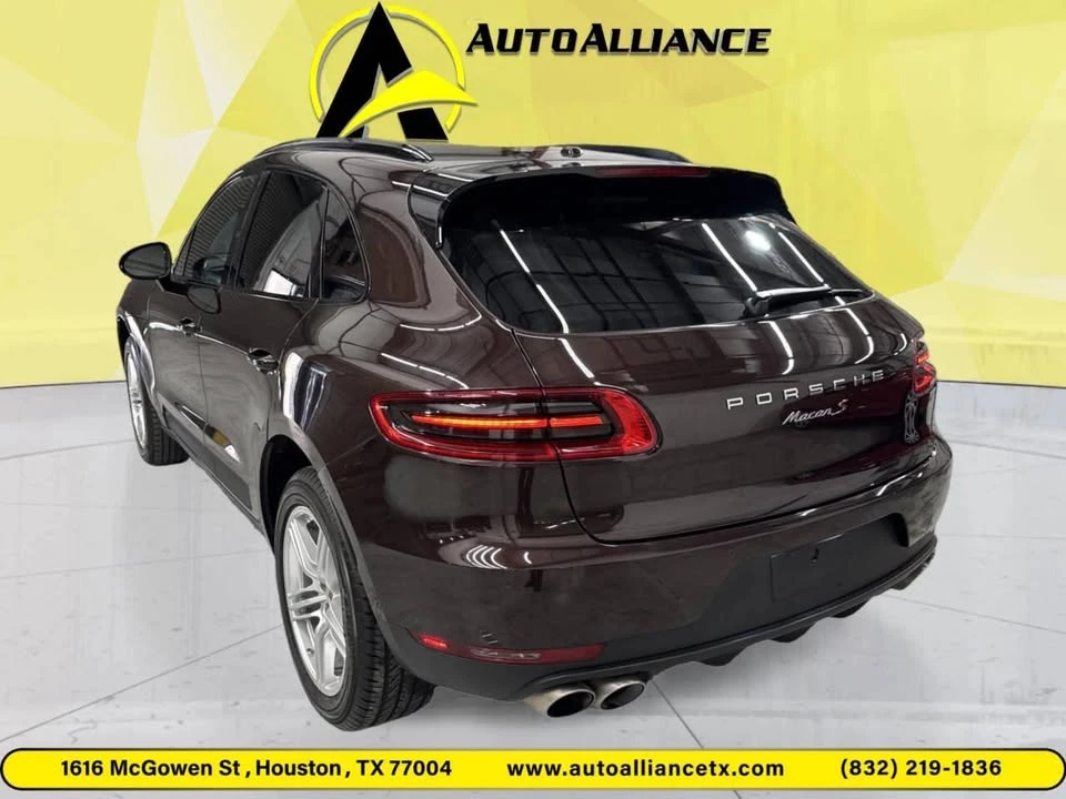 2017 Porsche Macan - Image 7 of 20