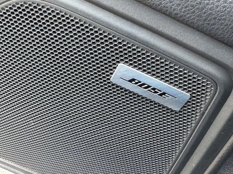 2017 Porsche Macan - Image 6 of 11