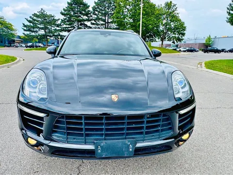 2017 Porsche Macan