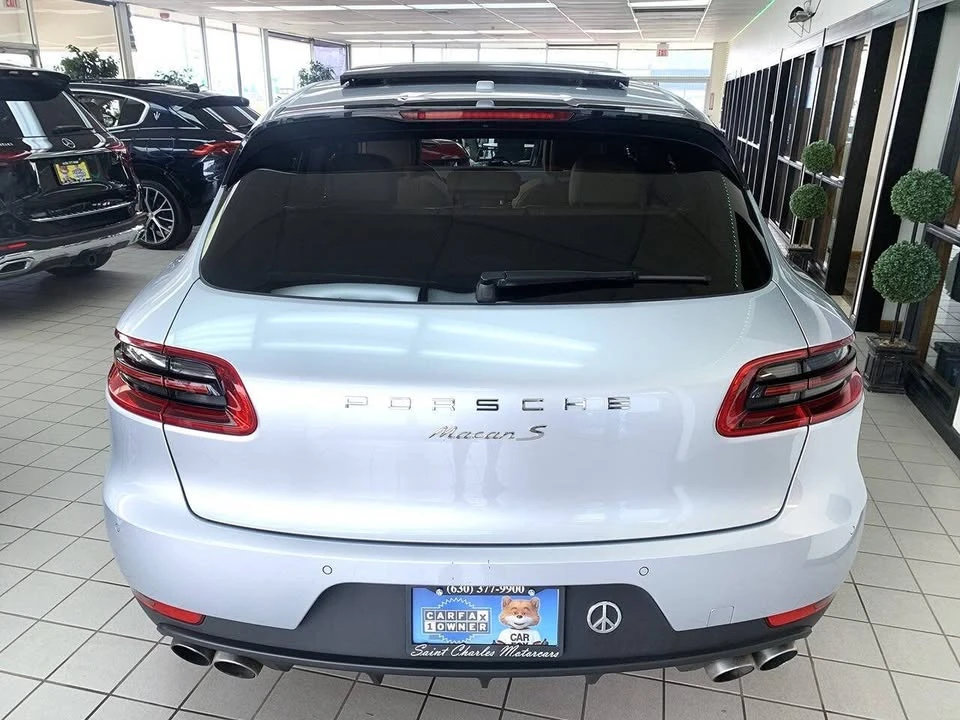 2017 Porsche Macan - Image 4 of 17