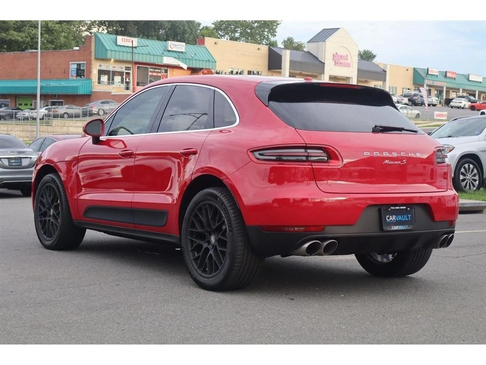 2017 Porsche Macan - Image 6 of 20