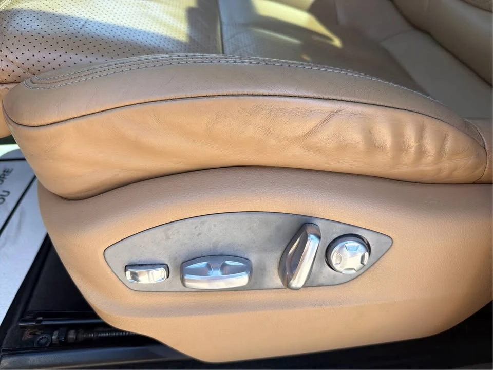 2017 Porsche Macan - Image 19 of 20