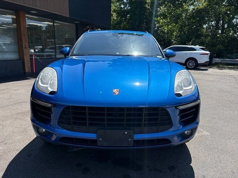 2017 Porsche Macan - Image 2 of 16