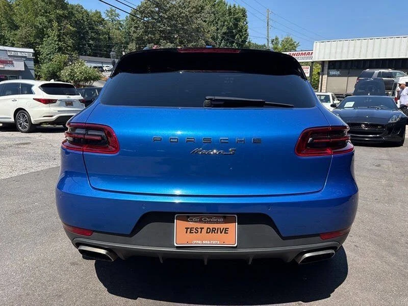 2017 Porsche Macan - Image 7 of 16