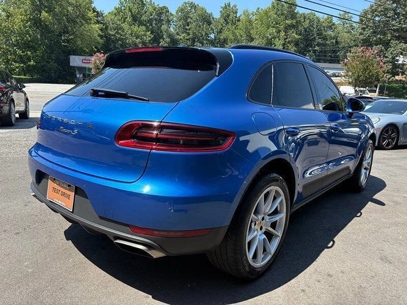 2017 Porsche Macan - Image 16 of 16
