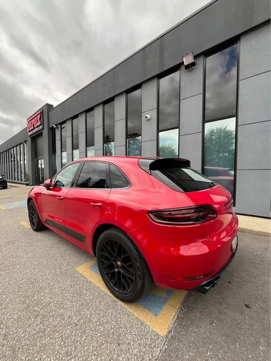 2017 Porsche Macan - Image 3 of 16