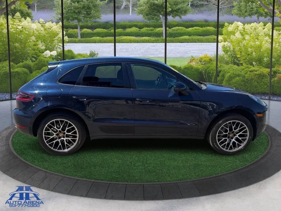 2017 Porsche Macan - Image 2 of 20