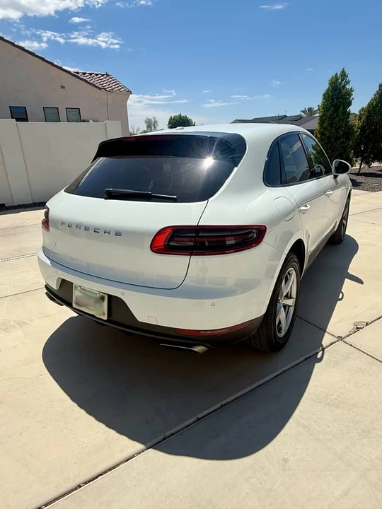 2017 Porsche Macan - Image 9 of 9